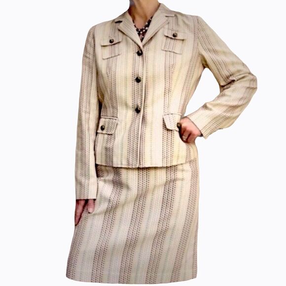 Vintage Harold’s Light Cotton Tweed Bold Button 2Pc Skirt Suit Set - Picture 2 of 16